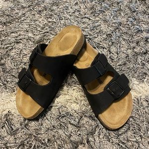 Black Cushionaire Buckle Sandals size 6